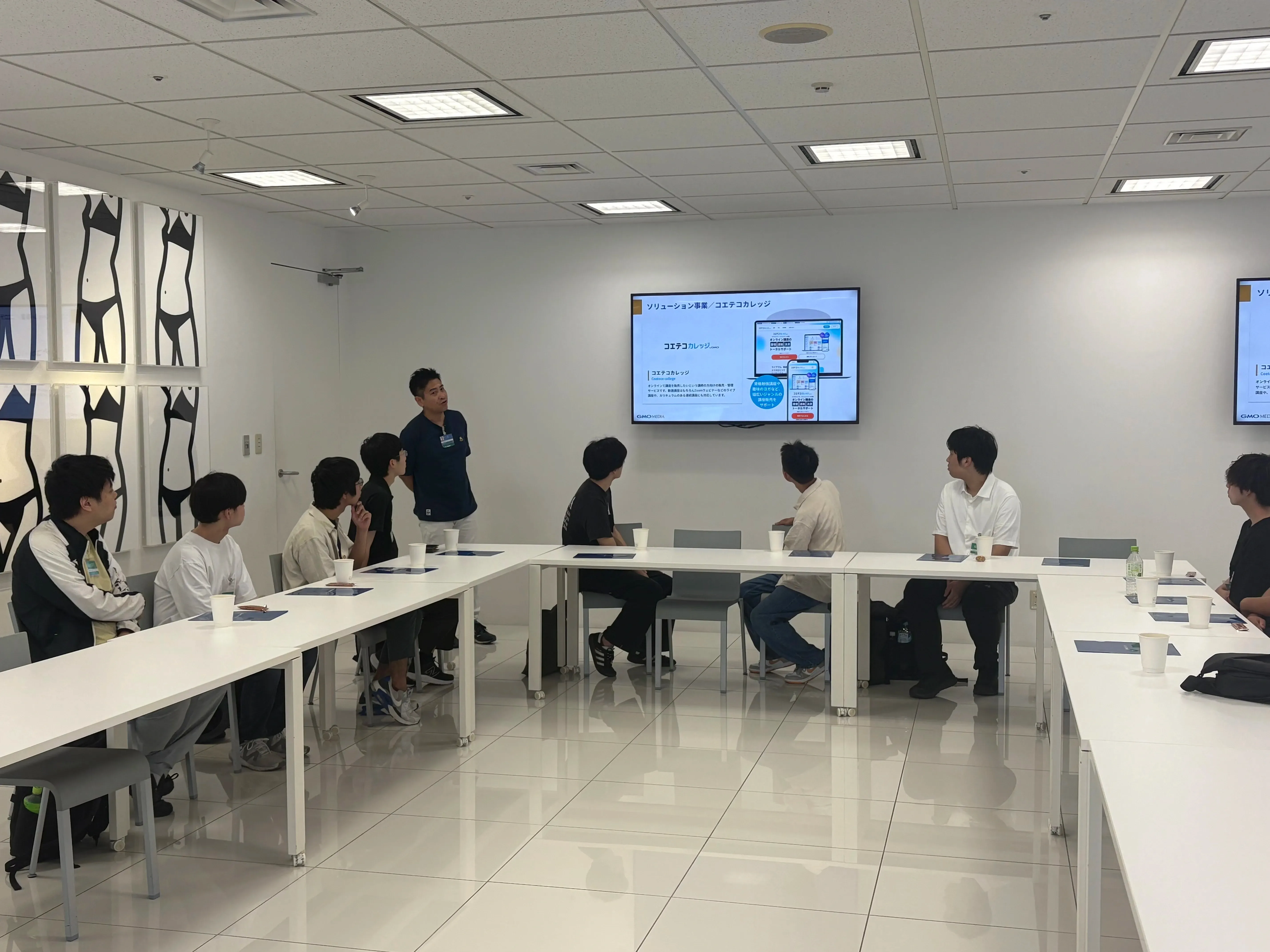 会社説明の様子